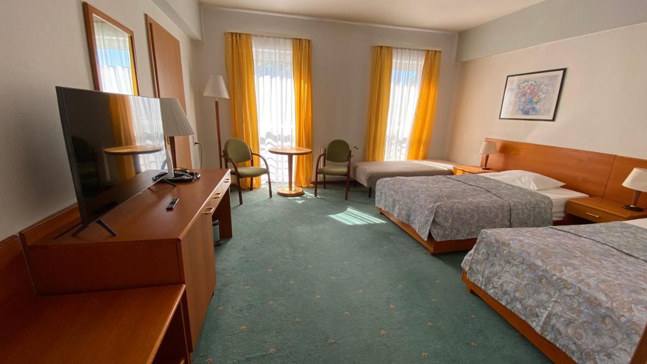 Elekt Czaplinek Hotell Eksteriør bilde