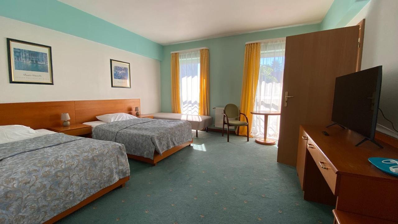 Elekt Czaplinek Hotell Eksteriør bilde