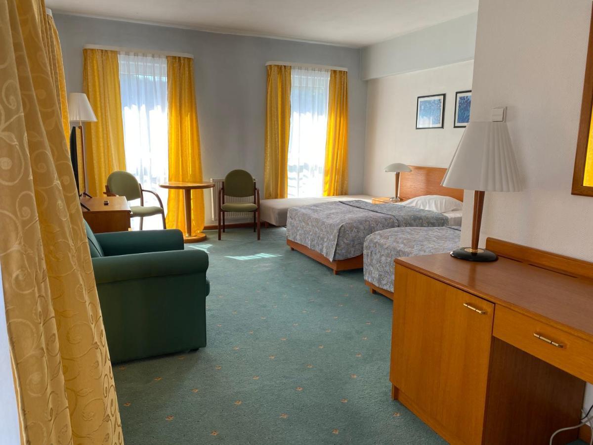 Elekt Czaplinek Hotell Eksteriør bilde
